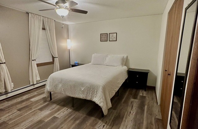 Quaint & Historic Downtown Oscoda Home