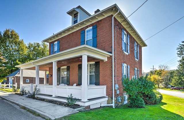 Quaint Ligonier Family Home - 3 Miles to Idlewild!