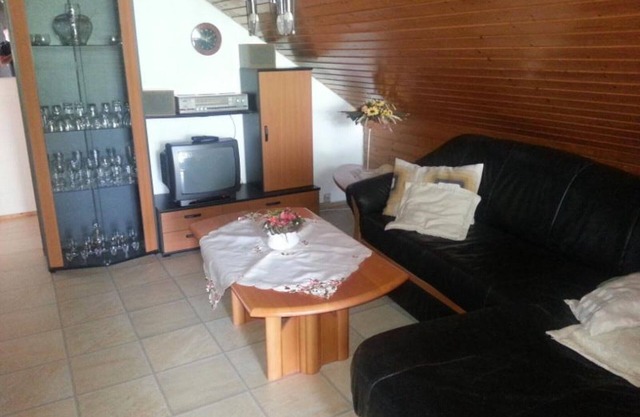 "Quaisser" holiday flat with terrace, balcony, pool and sauna