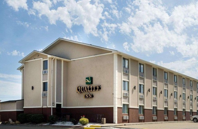 Quality Inn I-70 at Wanamaker