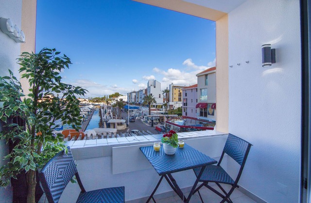 Quality marina view one bed apartment in Vilamoura