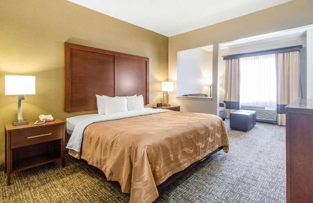 Quality Suites