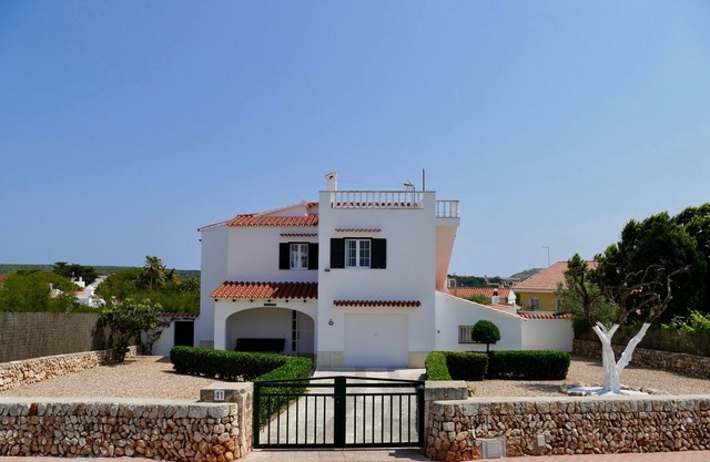 Quality Villa with Private Pool and Sea Views in Santa Ana, Es Castell, Menorca