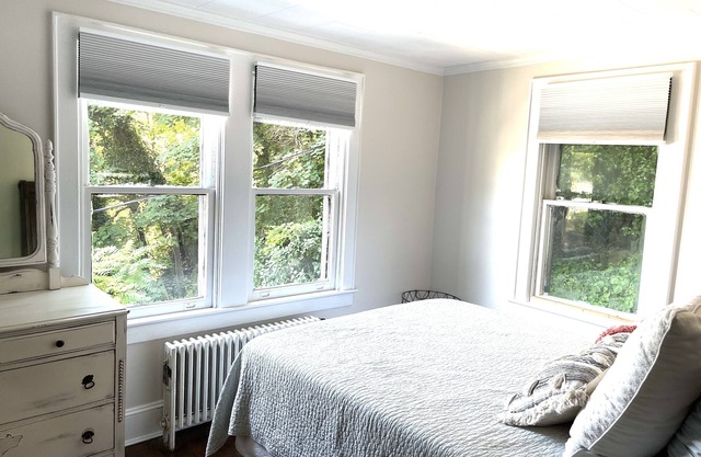 Quarry Landing - Center of Town & River View - 3 Bedroom