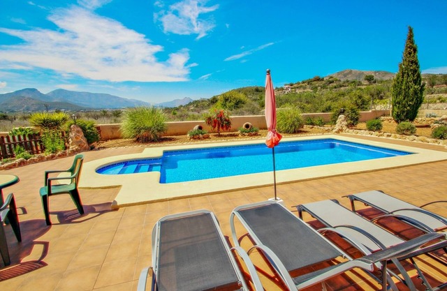 Quicano - magnificent views and private pool in Lliber