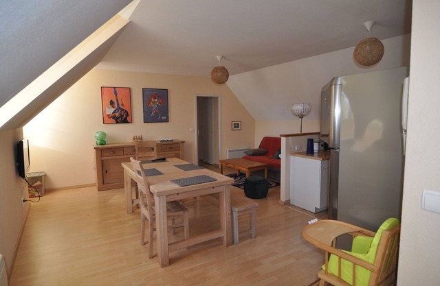 Quiet 2-bedroom apartment 3 minutes from downtown