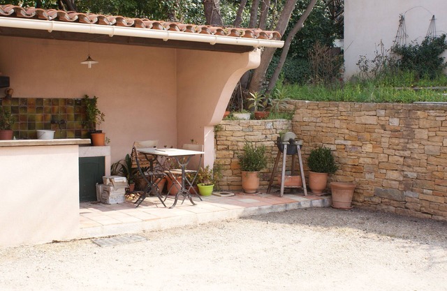 Quiet apartment in a privileged environment, countryside, close to the center