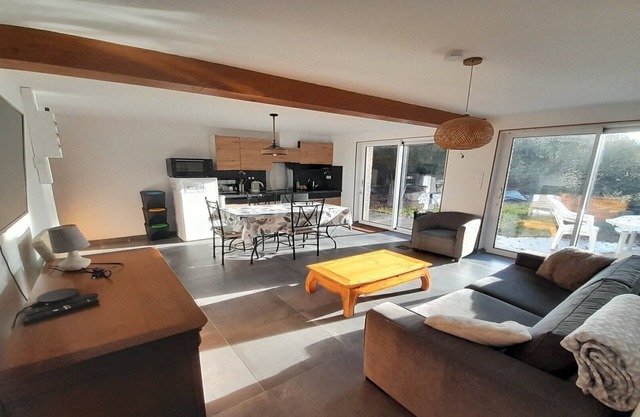 Quiet apartment in Pernes -2 to 4 people
