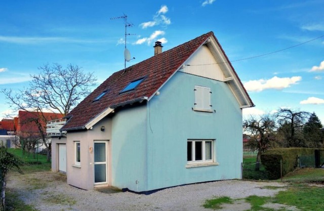 Quiet country house
