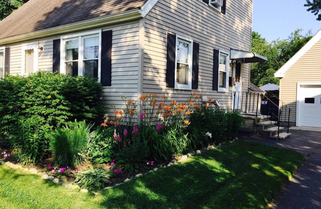 Quiet Family Vacation Home in Portland, Maine 7 minutes to the Old Port