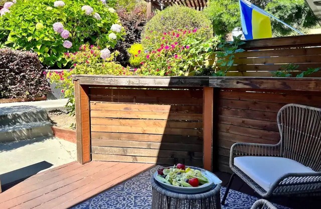 Quiet Garden Oasis in Belmont, Great Location, Walkable 1/1