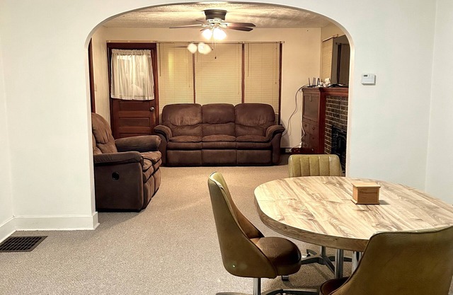 Quiet, secluded country home! Clean & Serene
