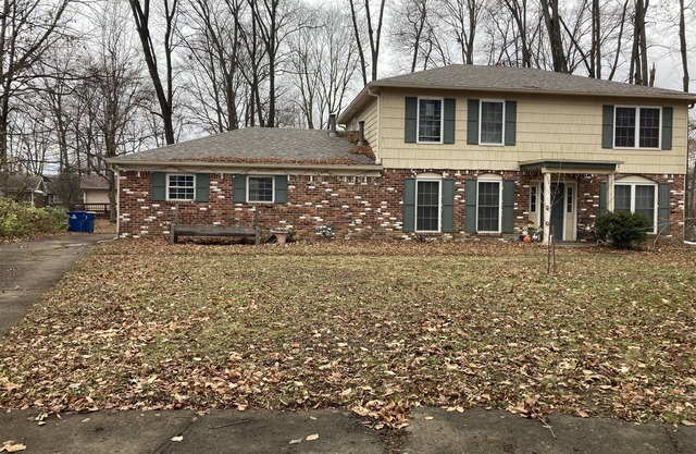 Quiet/Sunny/Central Carmel Home, Furnished, 1st floor room with 1st floor access