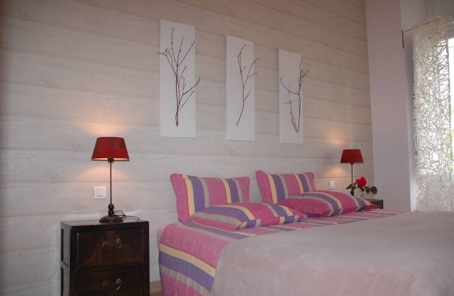 Quiet two-bedroom apartment - historic center of Quimper