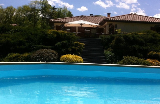 Quiet villa in a small country hamlet.