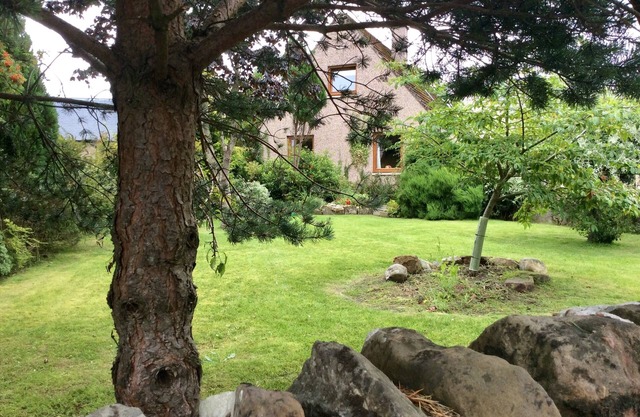 Quietly situated in Dornoch centrenlicence no. HI 00031-F