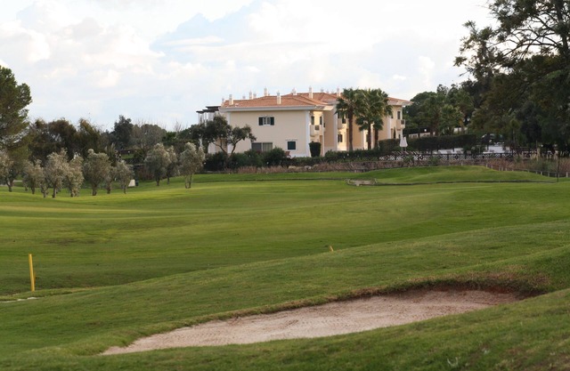 Quinta Formosa Villa - sleeps 8 (3 bedrooms) in Quinta do Lago - Golf & sea view