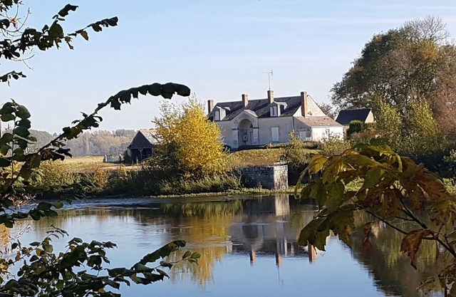 Quit lock house at the river Cher close to Zoo de Beauval and Loire Castles