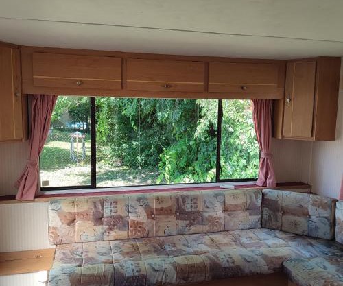Rákos-patak Mobile Home garden & free parking