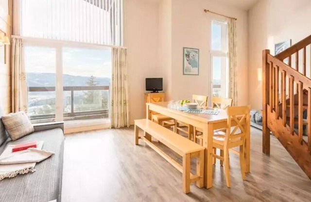 Résidence Pierre & Vacances Le Pédrou *** - Apartment sleeps 7 - 1 bedroom + 1 sleeping area + 1 mezzanine