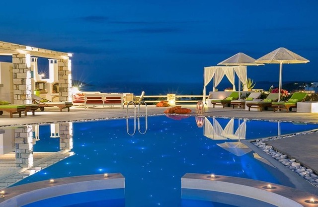 R 158 Superior 1-Bedroom Villa with Sea View incl. Breakfast