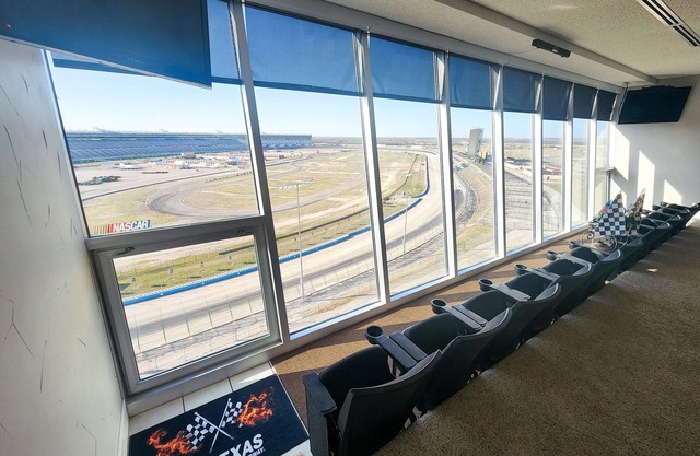 Race-Themed Luxury 7th Floor Texas Motor Speedway Condo - Right on the track!