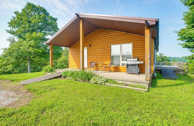 Racine Vacation Rental 25 Mi to Athens!