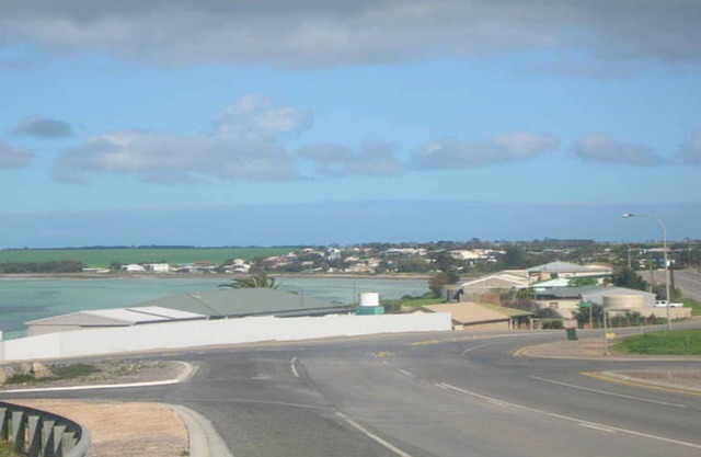 Rackers Retreat on Turton