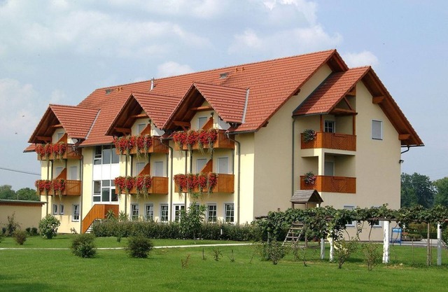Radhotel Schischek - Doppelzimmer mit Dusche, WC