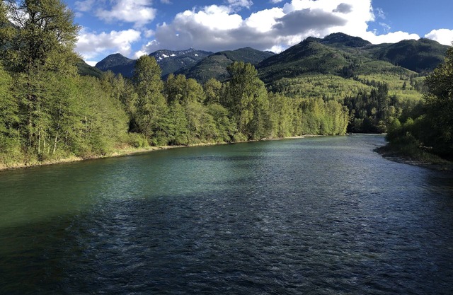 Rainbow House Private Annex: Year-round comfort at North Cascades National Park!