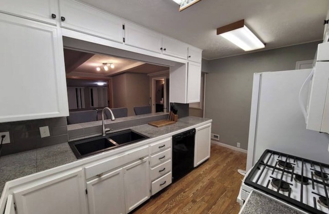 Ralston Cottage Vibes with HUGE family room