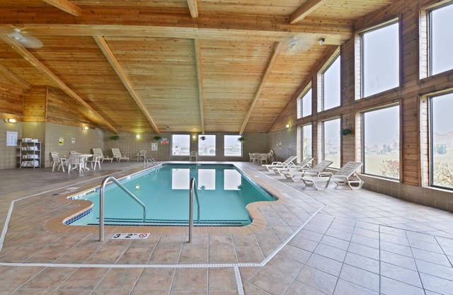 Ramada by Wyndham Platte City KCI Airport