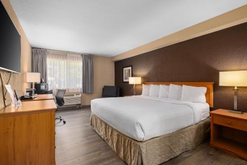 Ramada by Wyndham Portland