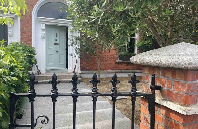 Ranelagh Gorgeous Serene Family Home D6.