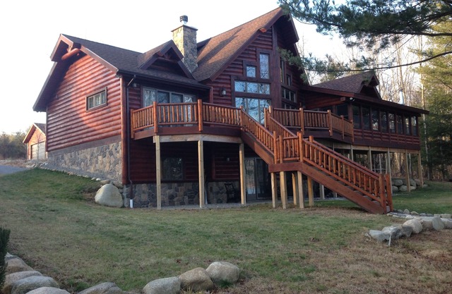 RARE 100' OF BEACH LUXURY LOG CABIN ON GSL- GREAT FOR 1 LARGE OR 2 FAMILIES