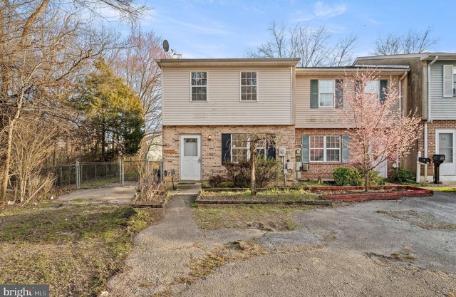 Rare 1King+1Queen+4Twin Charming 3-bedroom Private townhome at Newark, DE