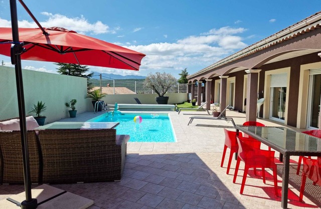 Rare! 2 private swimming pools