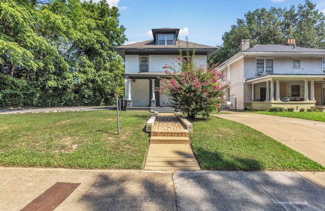 Rare 6-Bedroom Home Near Midtown Memphis & Beale Street.