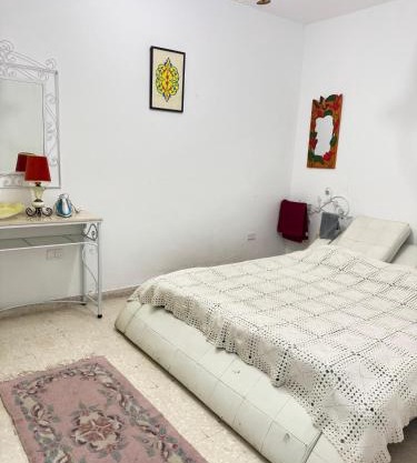 RDC de villa Marsa cité tabbak