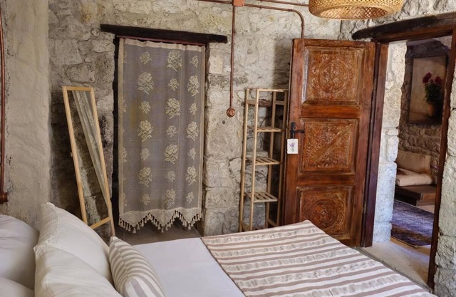 Real Greek House with AC in Alacati İzmir - 3 bedrooms