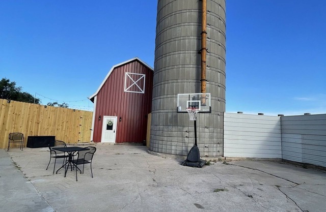 Red Barn Cottage At Borntrager Dairy