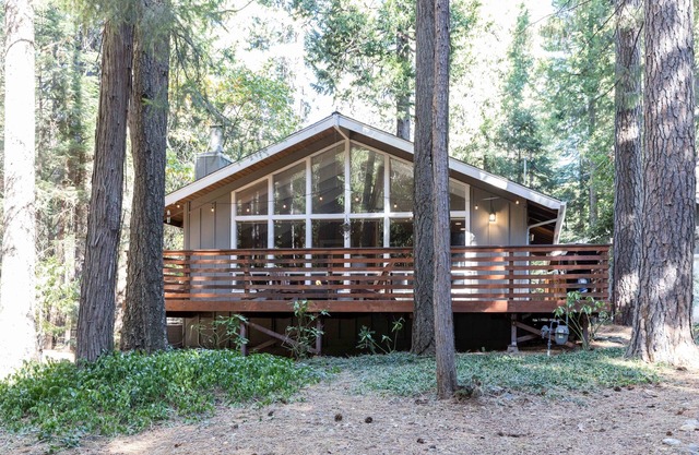 Red Dog Retreat 5 Star review@AirBnB