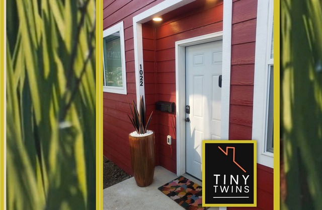 Red Tiny Twins, Downtown Eco & Pet Friendly Stay