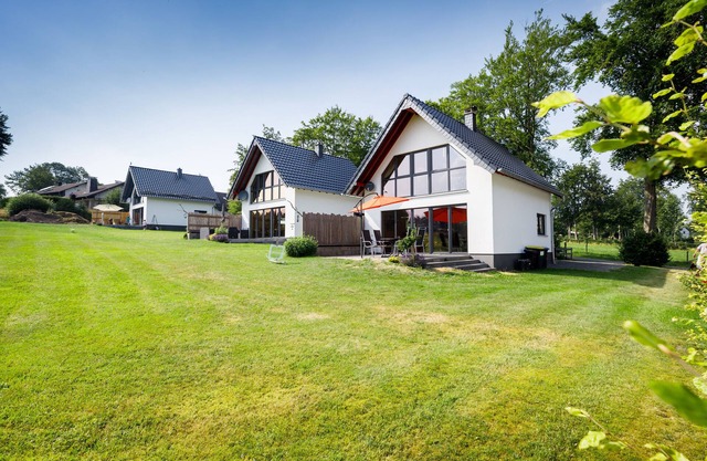 Red vacation home Holiday homes Gehlen Monschau Eifel High Fens