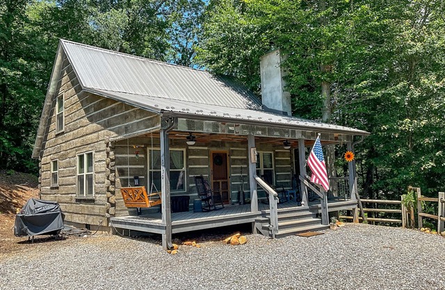 Reddies River Retreat Available Labor Day Weekend!