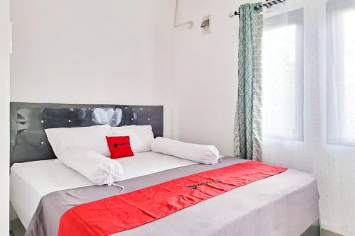 RedDoorz at Imanuel Homestay Tomohon