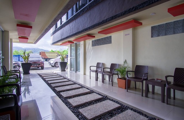 RedDoorz near Taman Kota Ternate