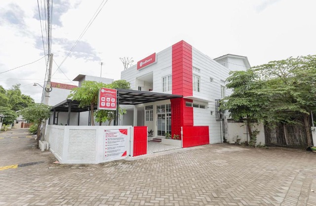 RedDoorz Syariah near GOR Bung Karno Nganjuk