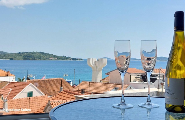 Refresh Boutique Suites