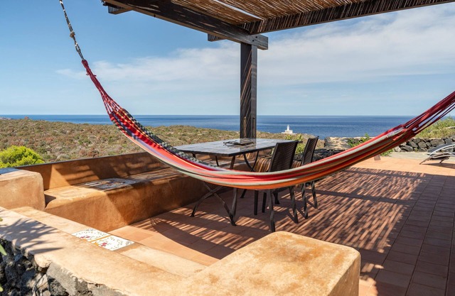 Relais La Cala Cottone - Dammuso U Ghirbeci